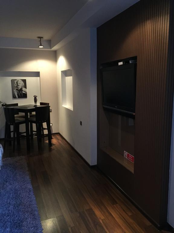 Apartament Tipton Jelenia Gora Exterior photo